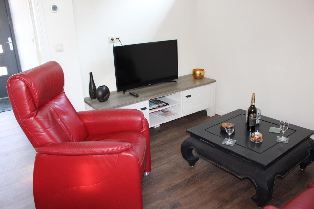 Logement De Garage سنيك المظهر الخارجي الصورة